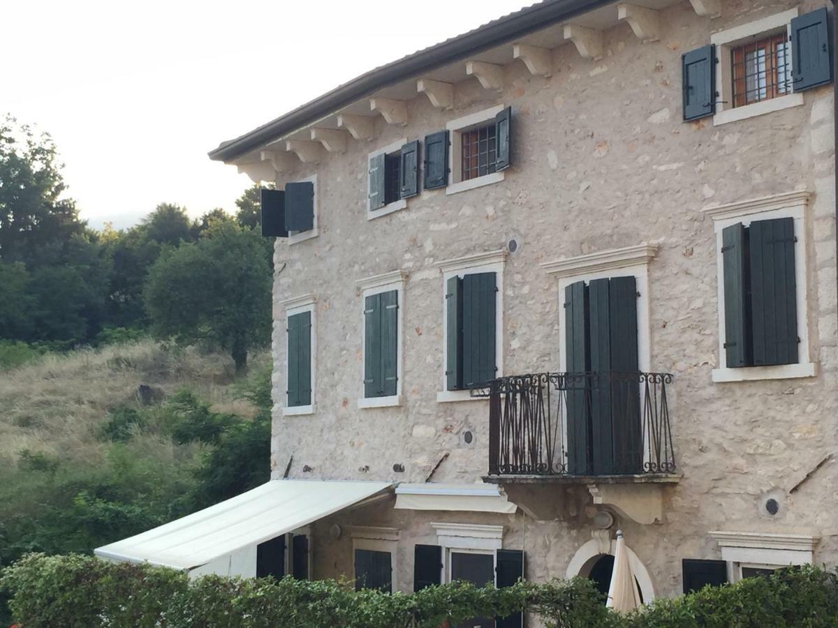 Borgo Caiar Apartment Caprino Veronese Luaran gambar